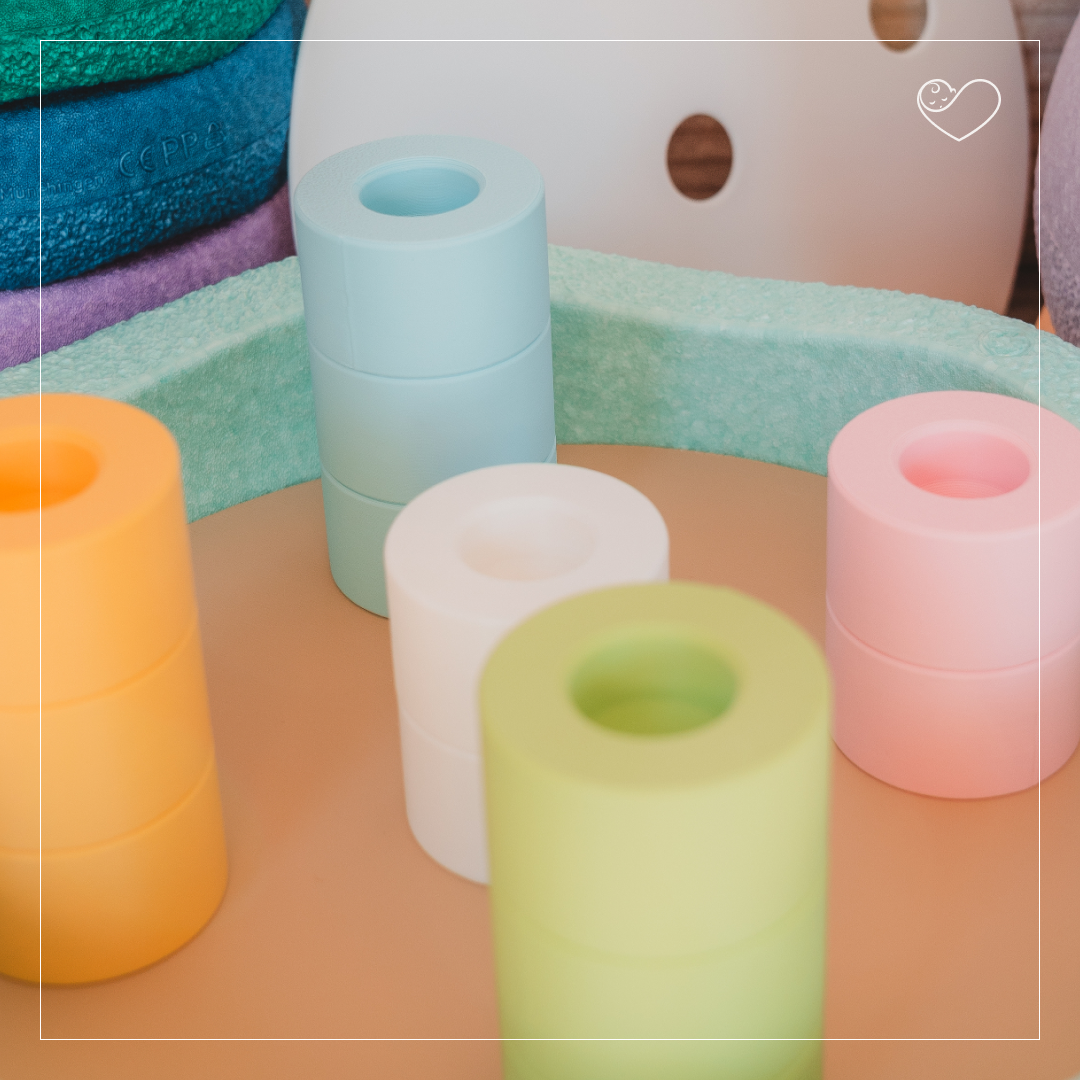 Stapelstein AktivitÀtsplatte "Farben stapeln"