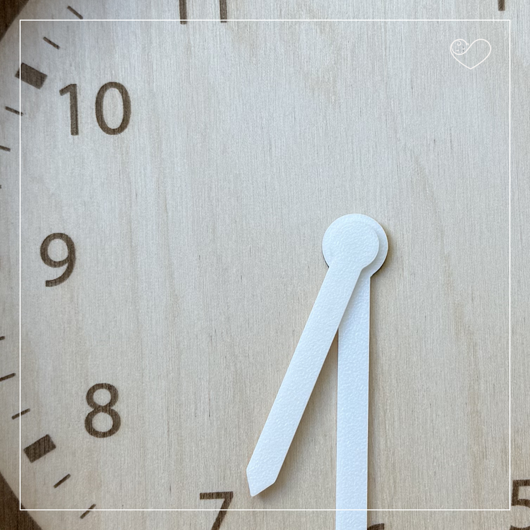 Stapelstein Aktivitätsplatte "Uhr"
