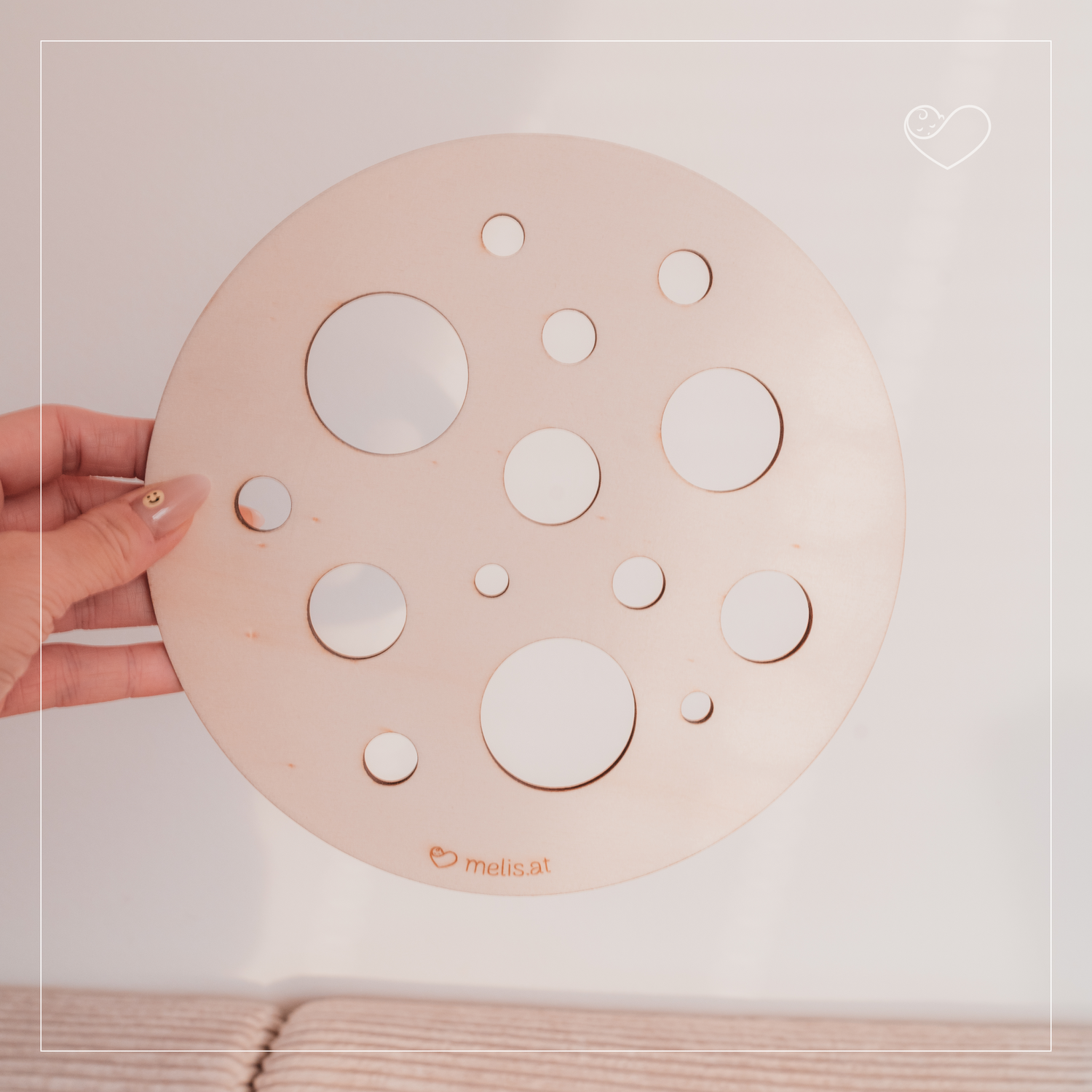 Stapelstein Aktivitätsplatte "Lochplatte (groß und klein)"