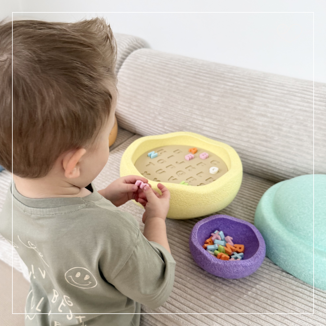 Stapelstein Aktivitätsplatte "Alphabet"